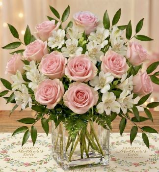 Pink Rose Embrace (square vase)