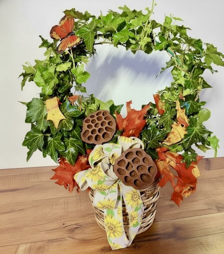 Plant: Autumn Ivy Wreath