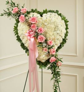 White Heart (Pink Roses)